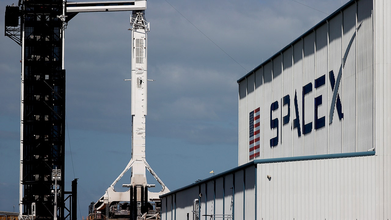 NASA all systems go for manned launch to ISS Monday